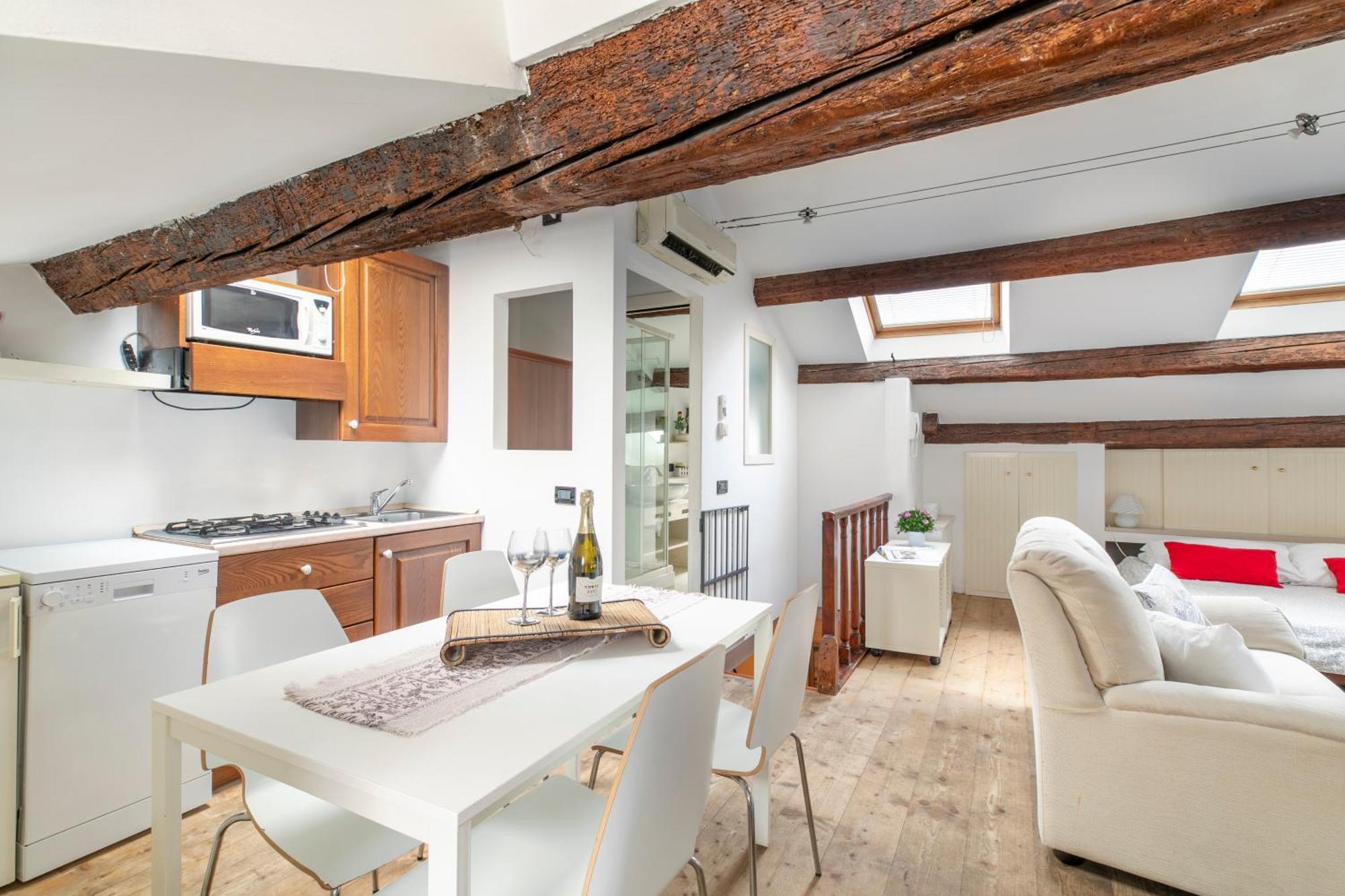 Nice Lovely Attic For 4 Person With Wifi - A/C Venecia Exterior foto