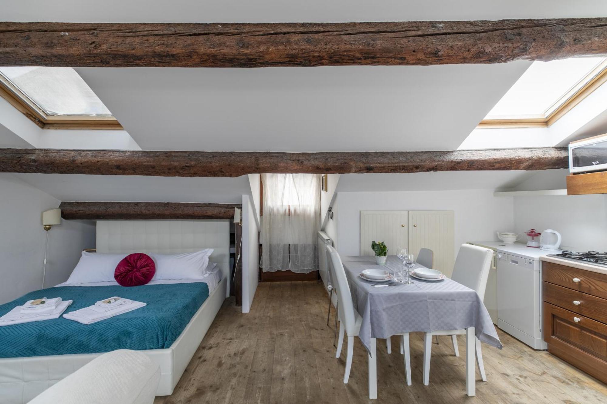 Nice Lovely Attic For 4 Person With Wifi - A/C Venecia Exterior foto